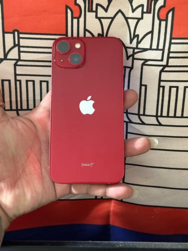 iPhone 13 / 128g / no scan / អេក្រង់ហ្សុីនឆ្កូតកញ្ចក់តិចៗដូចរូប ថ្មកាន់ 85% លក់តំលៃក្រោមទី 195$ ដាច់