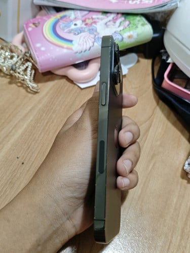 iPhone 14 Pro Max LL/A សាណុំសុីនណែន