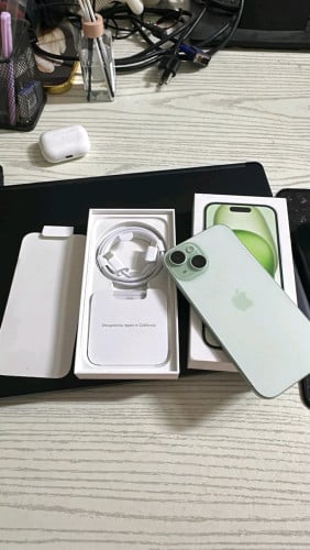 iPhone 15 សំណុំ full box