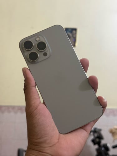 iPhone 15 Pro Max CH Sim2 256g អេក្រង់ដូរGX