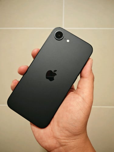 iPhone 16e (Lock SIM)