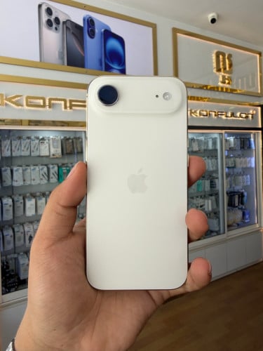 iPhone 17 Air ZA 256G មួយទឹកស្អាតដូចថ្មី
