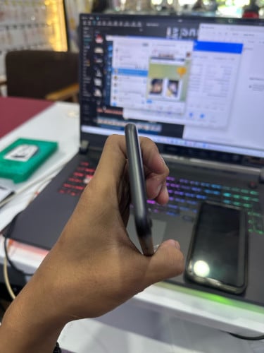 iPhone 8