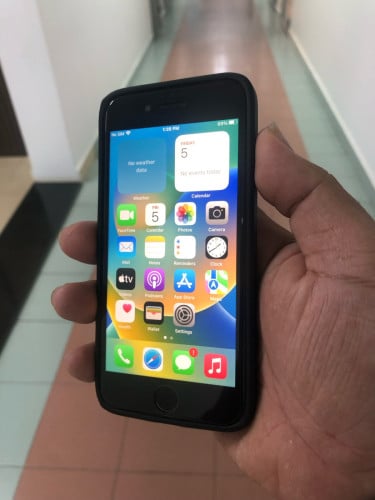 iPhone 8 64GB សានុំប្តូរថ្មថ្មី 100% អេក្រង់សុីន
