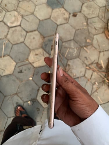 iphone 8 ples ប្រេីរាល់ថ្ងៃចង់លក់38$