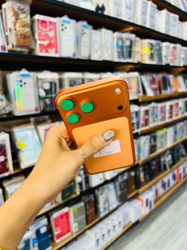 iPhone XR up 17 pro