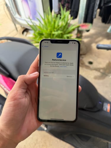 iPhone XS Max LL 64G 130$