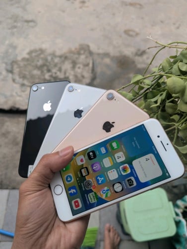 iphone8G1ឈុត30$