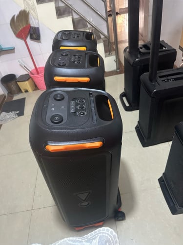Jbl 710