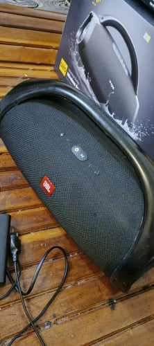 jbl boomboxឆ្នាំងសុីន ដូរថ្មហើយ ថ្មកាន់សំលេងណែន129$ វៃដូរបាន