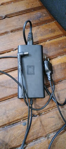 jbl boomboxឆ្នាំងសុីន ដូរថ្មហើយ ថ្មកាន់សំលេងណែន129$ វៃដូរបាន