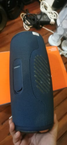 jbl xraem3 98%ទឹកបុិច ថ្មកាន់សំលេងណែន 129$ វៃដូរបាន jbl xraem3 ខ្មៅ 119$