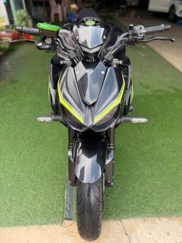 Kawasaki Z1000 R addition 2018 អត់💔