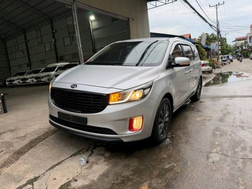 Kia Carmen 2015