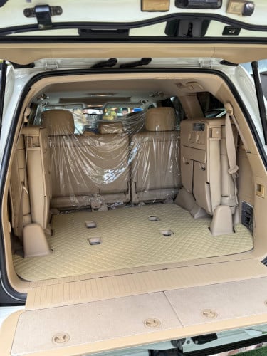 Land Cruiser Arab V6 សាំង 2008 Up 21
