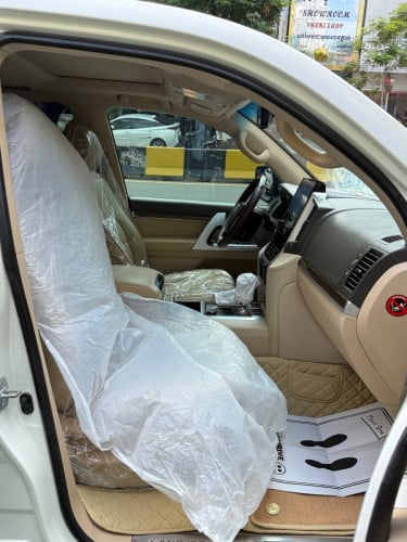Land Cruiser Arab V6 សាំង 2008 Up 21