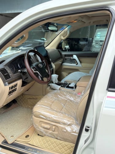 Land Cruiser Arab V6 សាំង 2008 Up 21