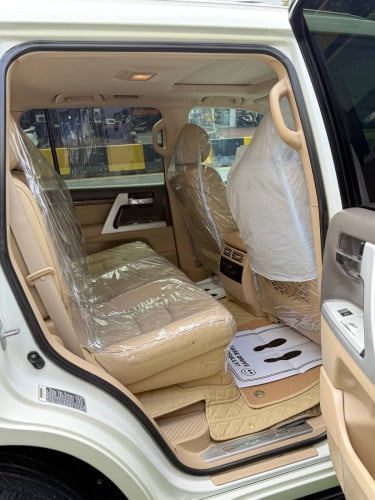 Land Cruiser Arab V6 សាំង 2008 Up 21