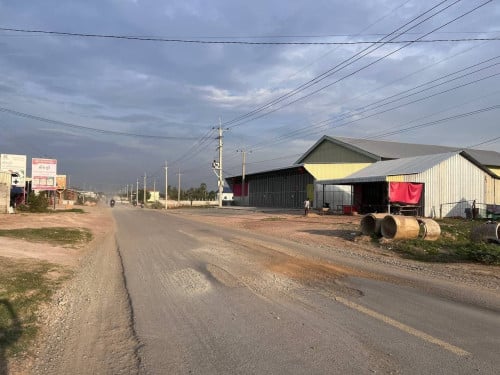 Land for rent 土地出租 / Rental fee 租金: 1$/m²