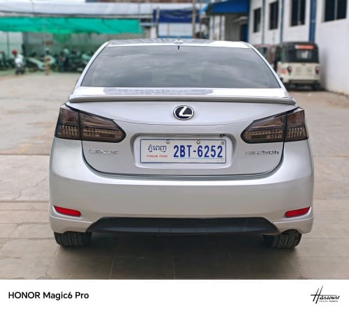 LEXUS HS250h 2010 Half Full