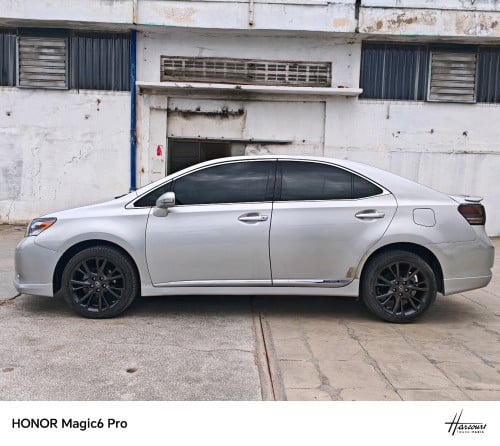 LEXUS HS250h 2010 Half Full