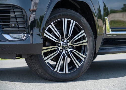 Lexus Lx600