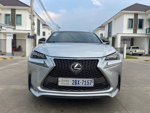 Lexus Nx200t F-sport original