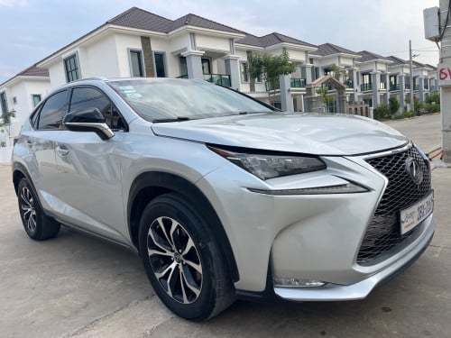 Lexus Nx200t F-sport original
