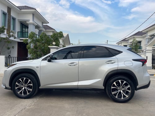 Lexus Nx200t F-sport original