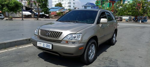 Lexus Rx 300 99 P2 ពណ៍មាសឡានស្អាតឯកសារគ្រប់អត់បុកប៉ះ017494992/086924949