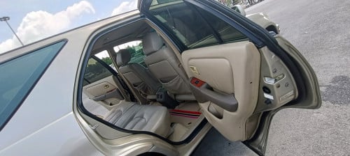 Lexus Rx 300 99 P2 ពណ៍មាសឡានស្អាតឯកសារគ្រប់អត់បុកប៉ះ017494992/086924949