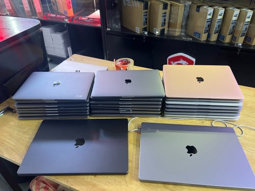 MacBook Pro 13 M1 98%