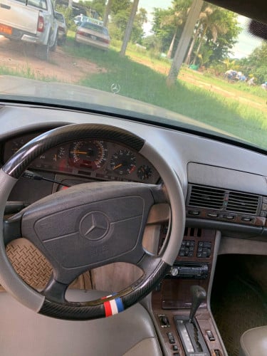 Mercedes W140 S500 V8 តួវែង