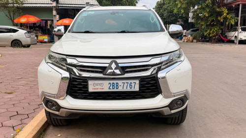 Mitsubishi pajero sport 017