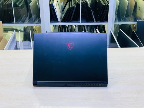 MSI GF63 Thin 10SCXR 15.6”FHD 1080 144Hz