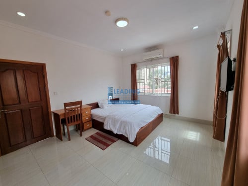 N1022 | Elevator 2 Bedrooms Apartment For Rent Free Wifi