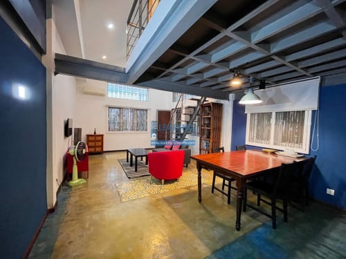 N1033 | Loft Apartment in BKK3 For rent