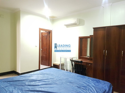 N285 | Bright and Clean 2 Bedrooms Flat Apartment For Rent in BKK2