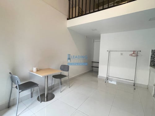 N310 | Western Loft Apartment 1 Bedroom Ground Floor For Rent in Boeng Trabek