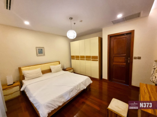 N373 | BKK1 - Nice Serviced Apartment 1 Bedroom with Pool and Gym