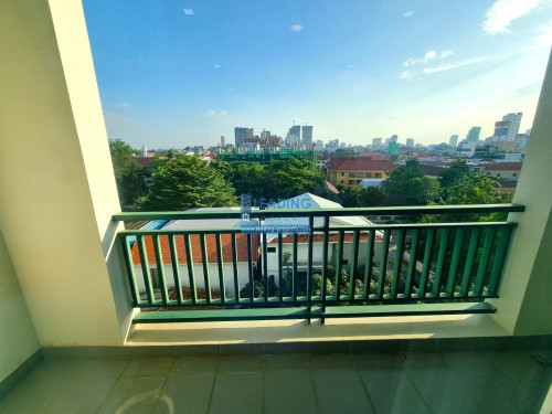 N374 | BKK1 - Nice Serviced Apartment 2 Bedrooms with Pool and Gym