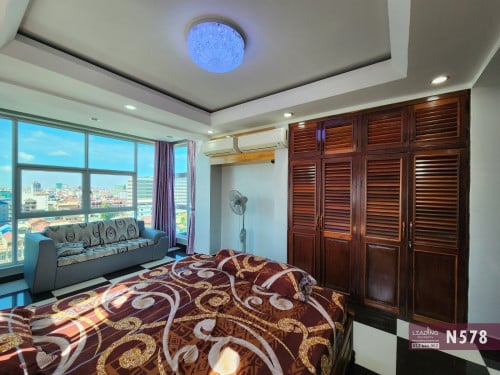 N578 | Top Floor Bright and clean Studio For Rent Near CJCC / Toul Kork