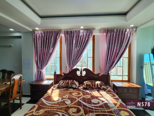N578 | Top Floor Bright and clean Studio For Rent Near CJCC / Toul Kork