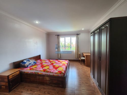 N687 | Nice Fully Furnished 2 Bedrooms Apartment For Rent with Car Parking