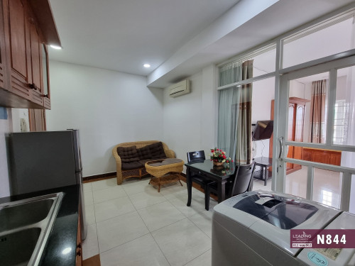 N844 | Fully Furnished Elevator and Bright Apartment 1 Bedroom For Rent