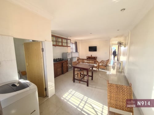 N914 | Top floor 1 Bedroom For Rent Near Russian Market