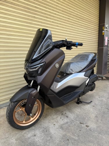 NEW 2025 YAMAHA NMAX 155 FROM JAPAN