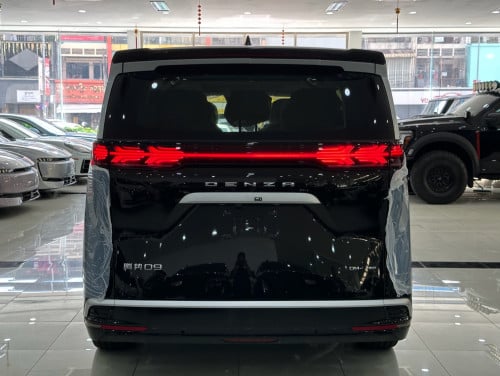 New Denza D9 DM-I 2025