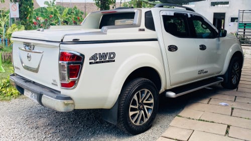 Nissan Navara 018