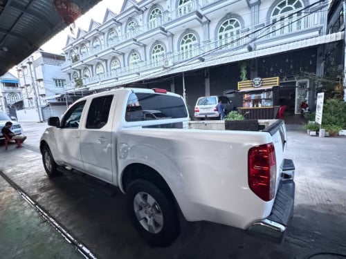 NISSAN NAVARA 2011 For Rent /出租